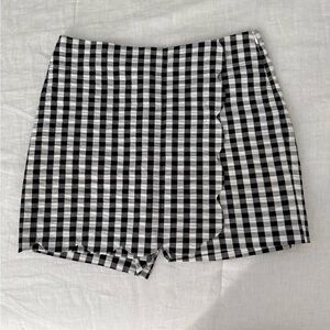 Black and White Checkered Skirt